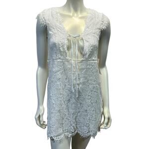 TOBI White Eyelash Lace Deep V Mini Dress Size XS Wedding Bridal Party